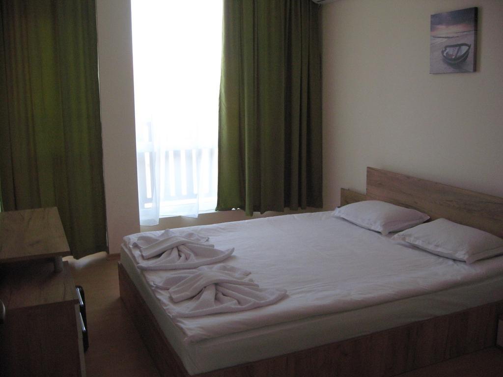 Chateau Aheloy Pomorie Ngoại thất bức ảnh